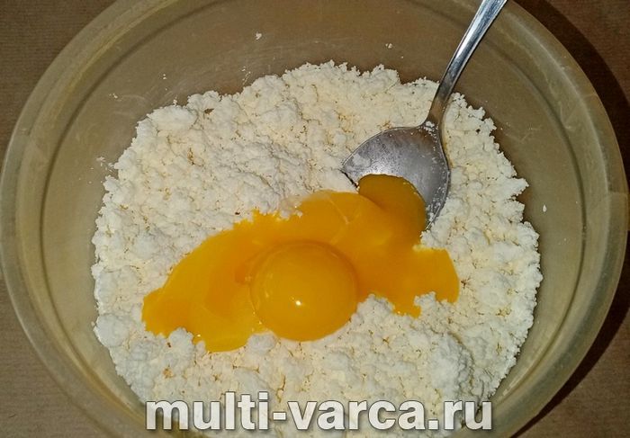 Сирна запіканка з родзинками
