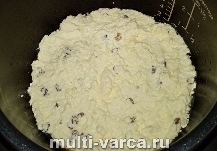 Сирна запіканка з родзинками