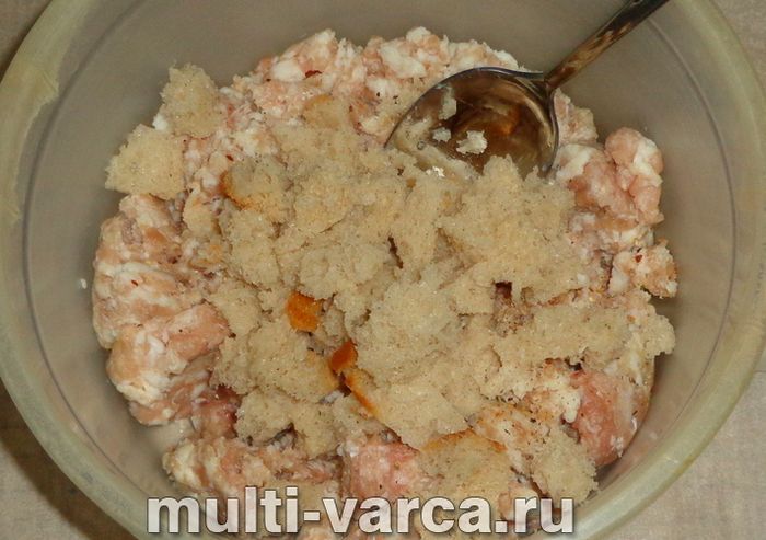 Стіжки з фаршу та картоплі в духовці