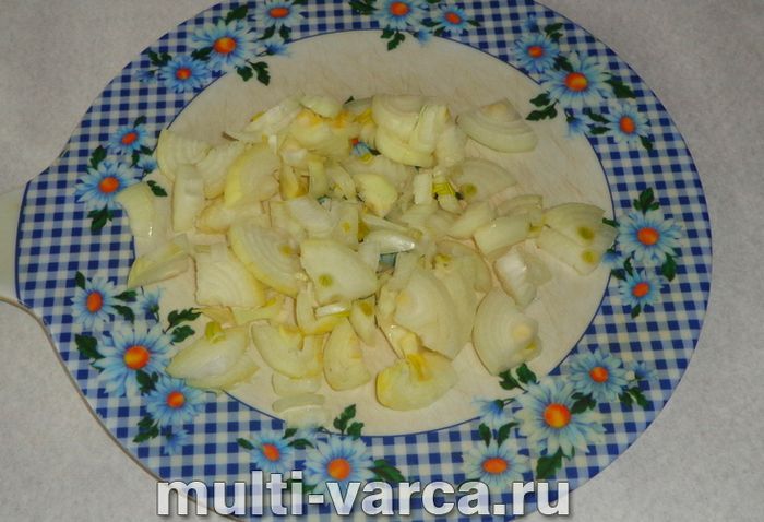 Свинина з квасолею в мультиварці