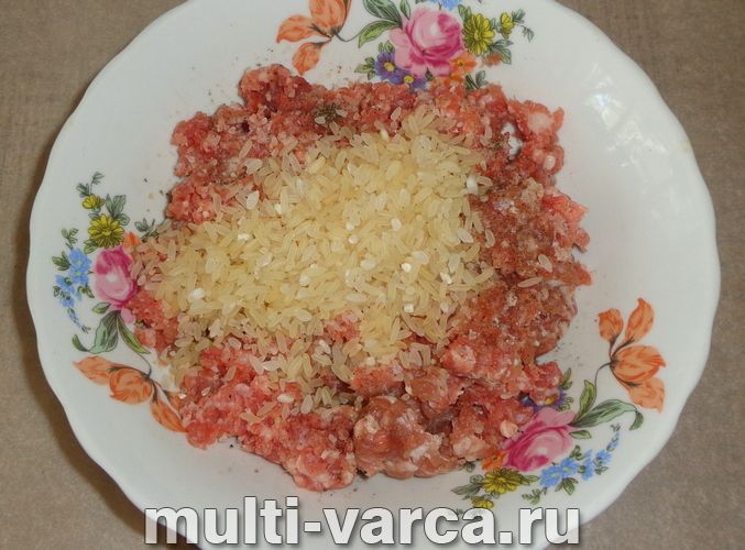 Тефтелі з картоплею в мультиварці