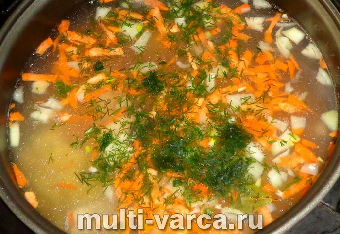 Уха зі скумбрії в мультиварці