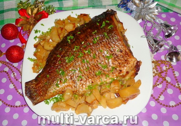 Запечений короп із картоплею в духовці