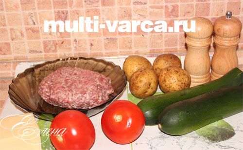 Запіканка з овочів із фаршем