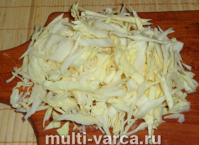 Зелені щі в мультиварці