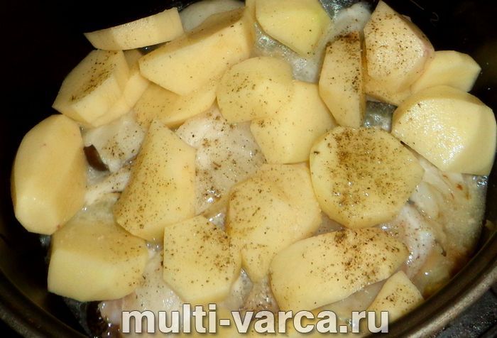 Зубатка з картоплею в мультиварці