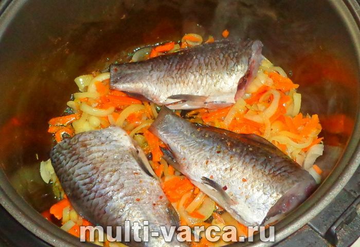 Карась у мультиварці