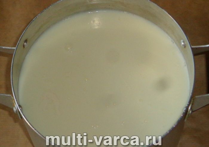 Кисле молоко в мультиварці