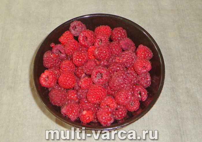 Компот із яблук і малини на зиму