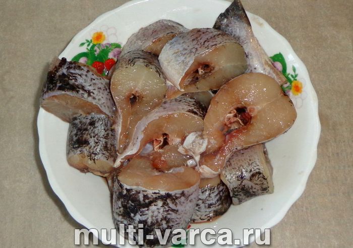 Консерви зі щуки в мультиварці