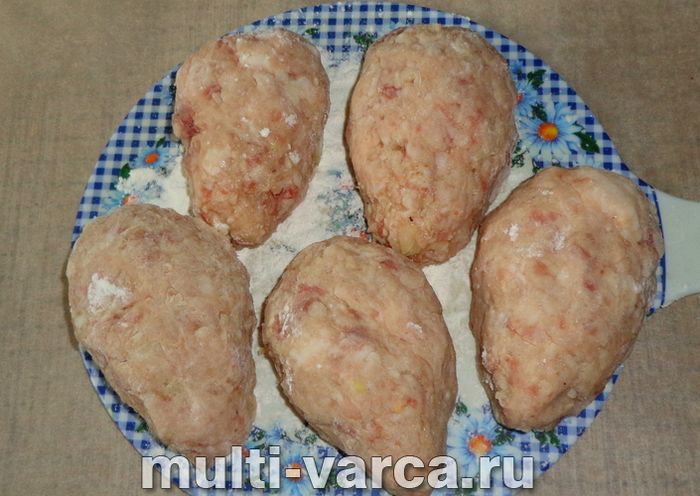Котлети з фаршу в духовці «Мишки»