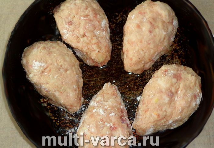 Котлети з фаршу в духовці «Мишки»