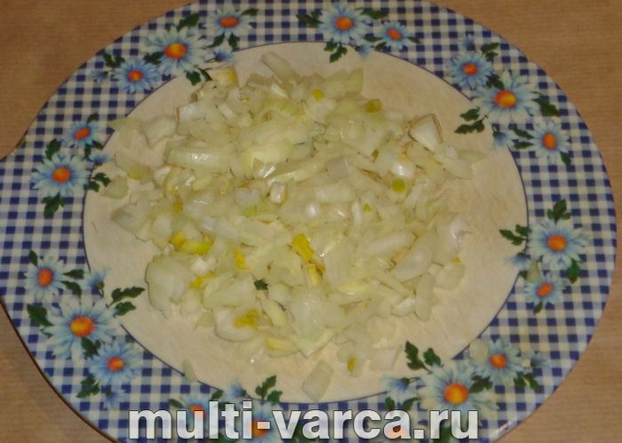 Курячий суп із яйцем
