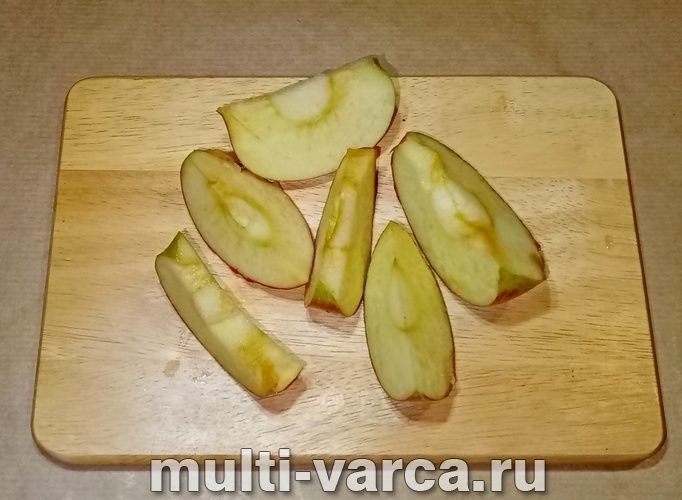Мариновані огірки з яблуками на зиму