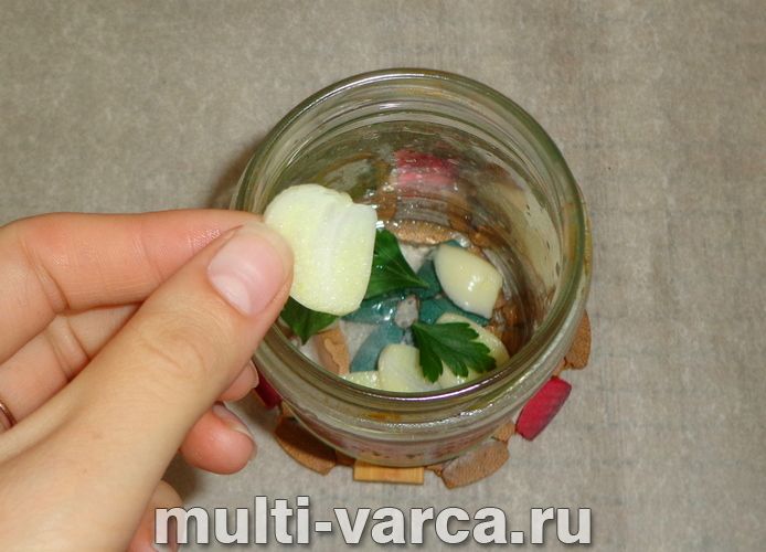 Мариновані помідори чері на зиму