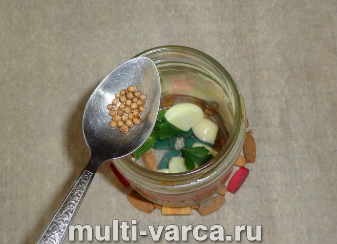 Мариновані помідори чері на зиму