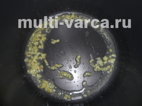 Морський окунь з імбирним соусом у мультиварці
