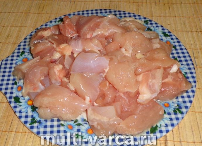 Овочеве рагу з куркою та гарбузом у мультиварці