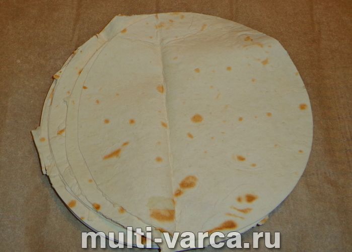 Пиріг із лаваша з сиром у мультиварці