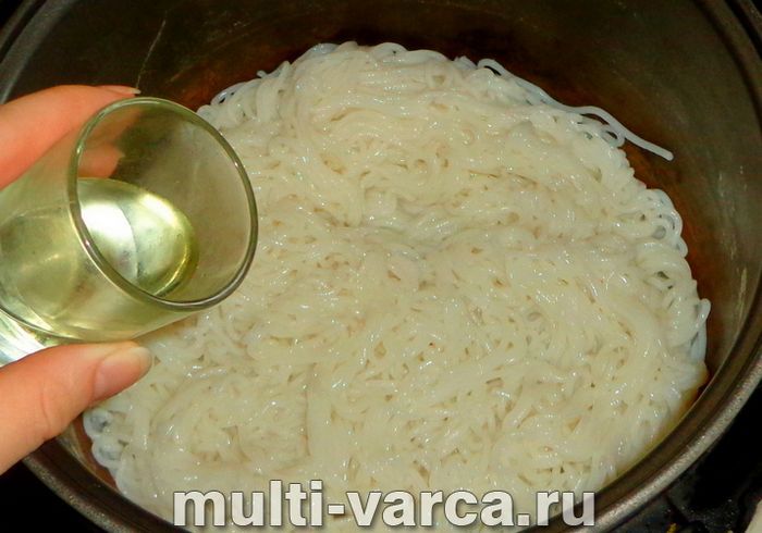 Рисова локшина в мультиварці