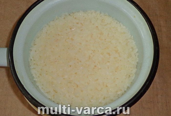 Рисова запіканка з яблуками в мультиварці