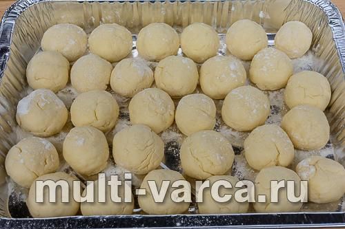 Сирні пончики у фритюрі