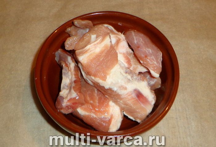 Сочевиця з реберцями в мультиварці