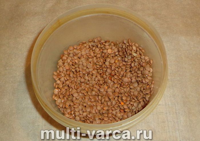 Сочевиця з реберцями в мультиварці