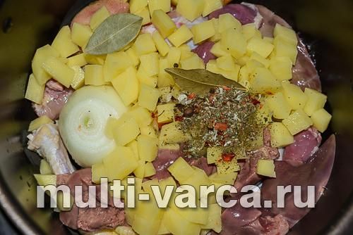 Суп із курячими тельбухами та домашньою локшиною