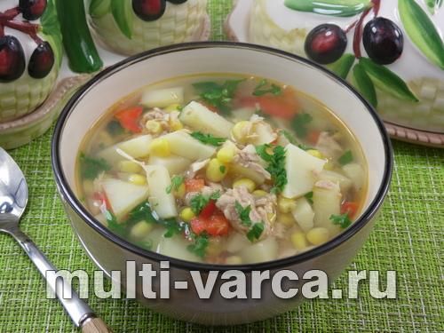 Суп із тунцем і овочами