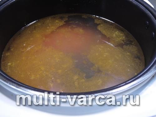Суп із тунцем і овочами
