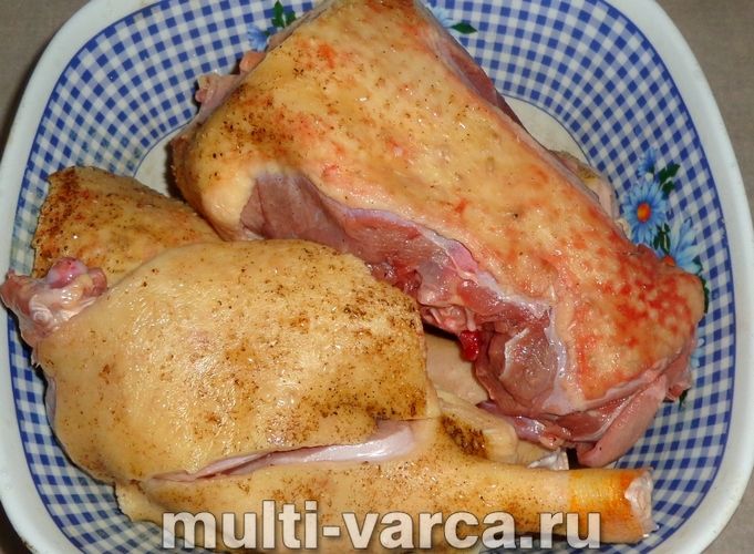 Тушонка з качки в мультиварці