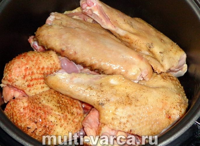 Тушонка з качки в мультиварці