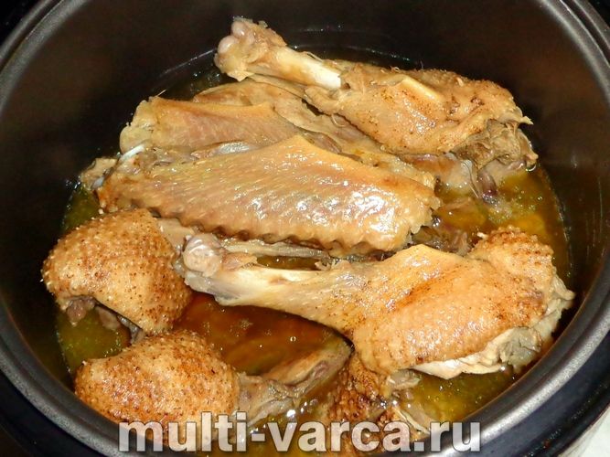 Тушонка з качки в мультиварці