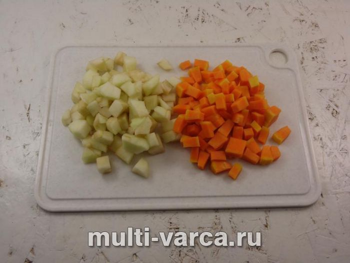 Вершкова каша з полби з яблуками та гарбузом