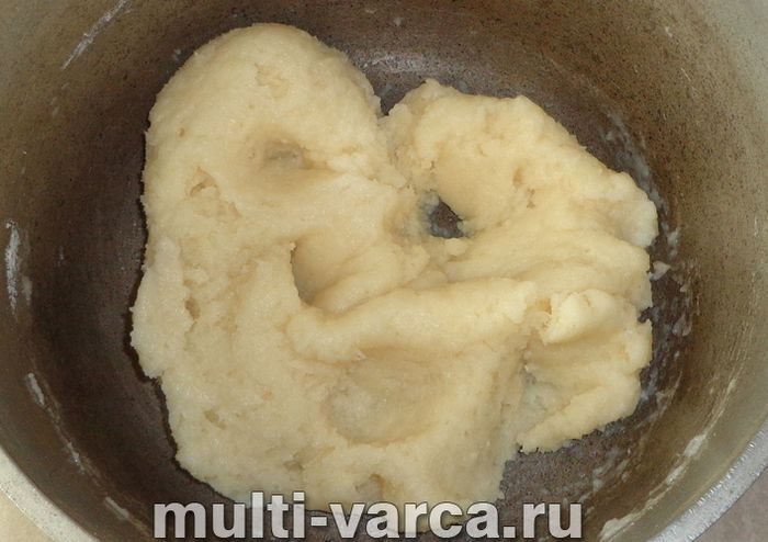 Закусочні профітролі зі шпротами