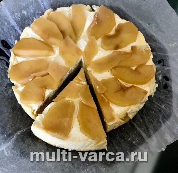 Запіканка з кисломолочного сиру з яблуком і бананом