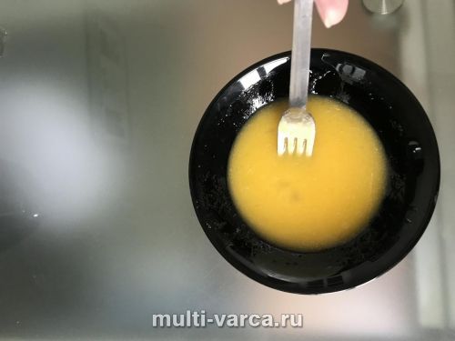 Запіканка з кисломолочного сиру з яблуком і бананом