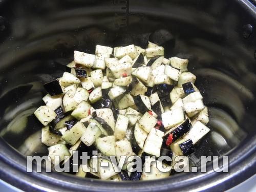 Баклажани смажені з хлібними крихтами під сиром