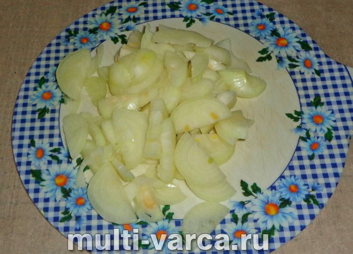 Бефстроганов із курки в мультиварці