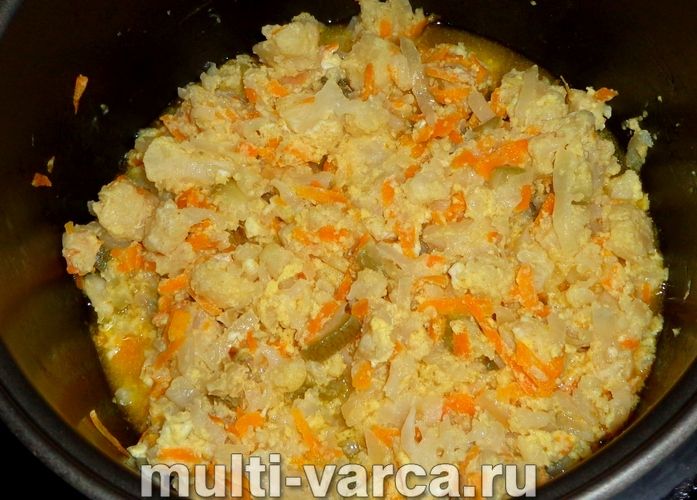 Цвітна капуста з кабачками в мультиварці