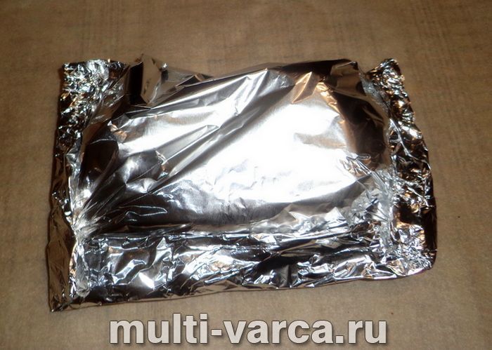 Індичка у фользі в мультиварці