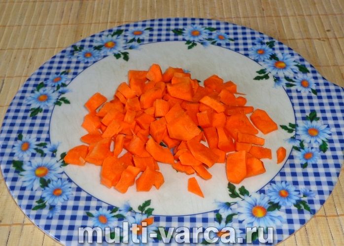 Юшка з коропа в мультиварці