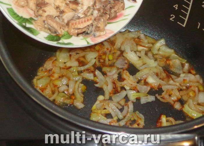Картопля з рибними консервами