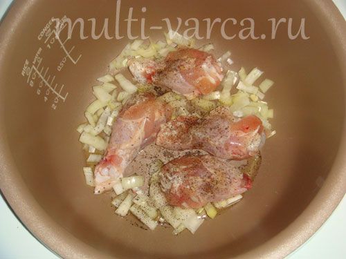 Кассуле з мисливськими ковбасками в мультиварці