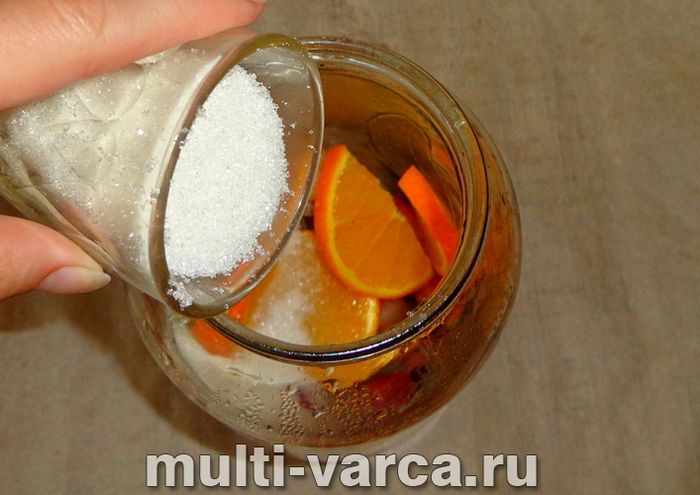 Компот із аґрусу з апельсином на зиму