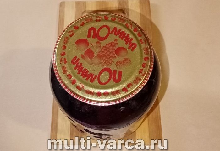 Компот із черешні та смородини на зиму