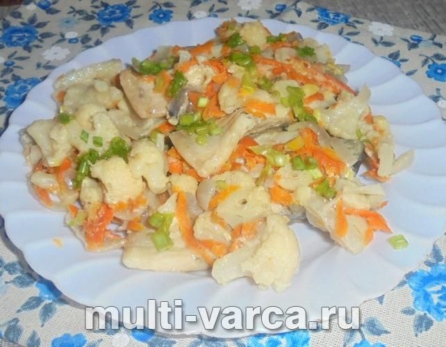 Короп тушкований із цвітною капустою