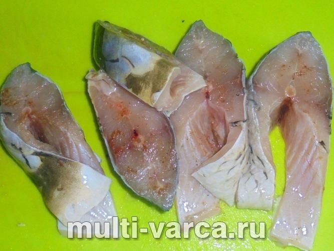 Короп тушкований із цвітною капустою