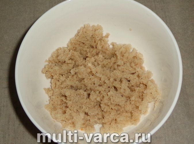 Котлети зі свинини на пару в мультиварці